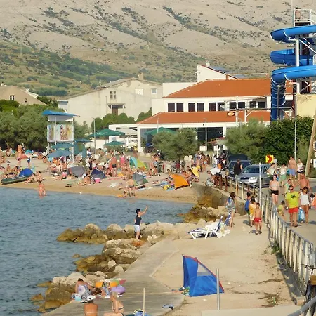 Art * Pag Town